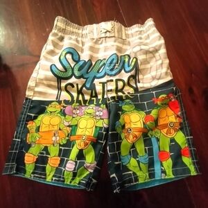 𝅺TMNT Shorts size 4 Nickelodeon Shorts/Bottoms, Size 4B for Kids